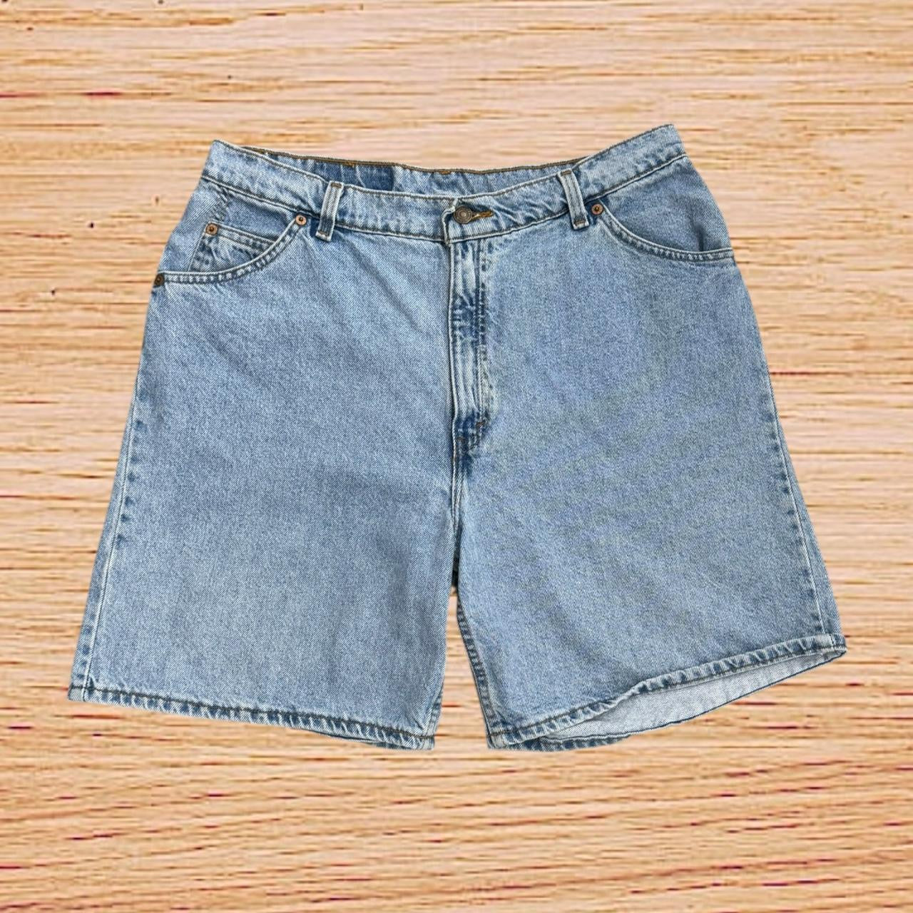 Levi’s jorts (33”)