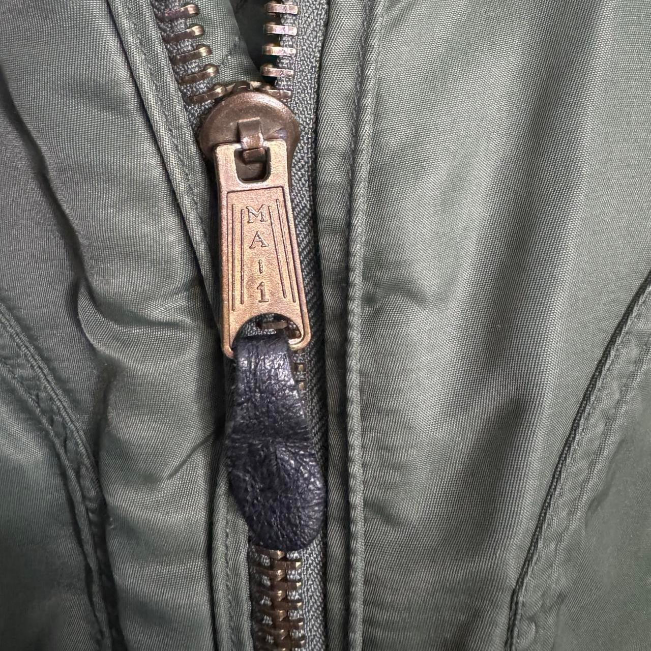 Rothco Ma-1 jacket (Large)