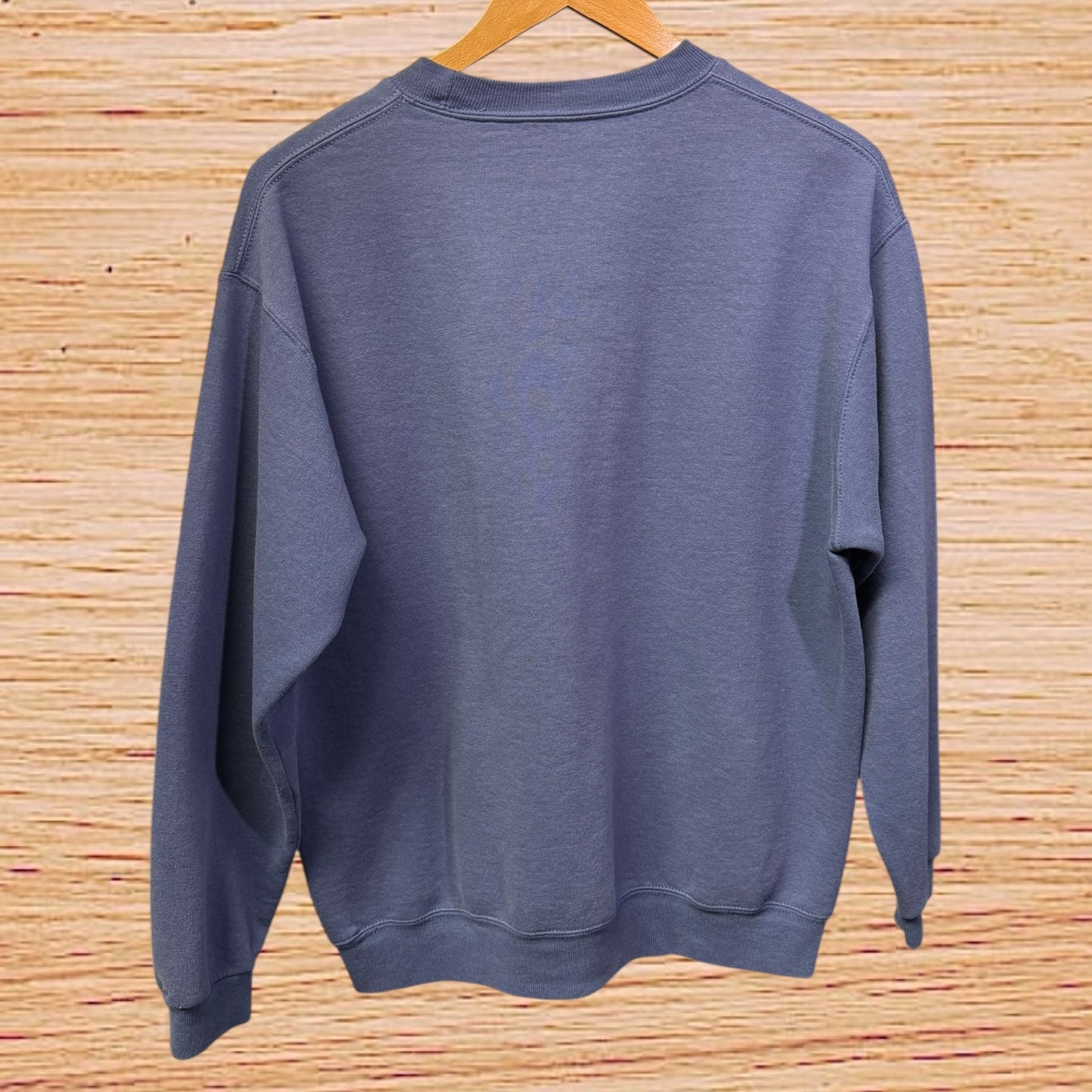 90s crewneck (Medium/Large)