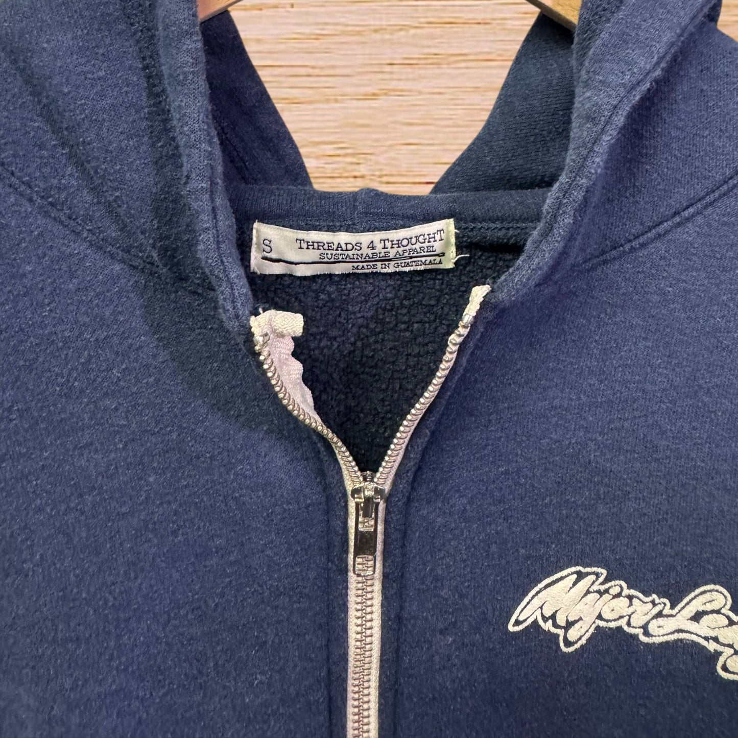 Threads 4 thought zip up (Small)