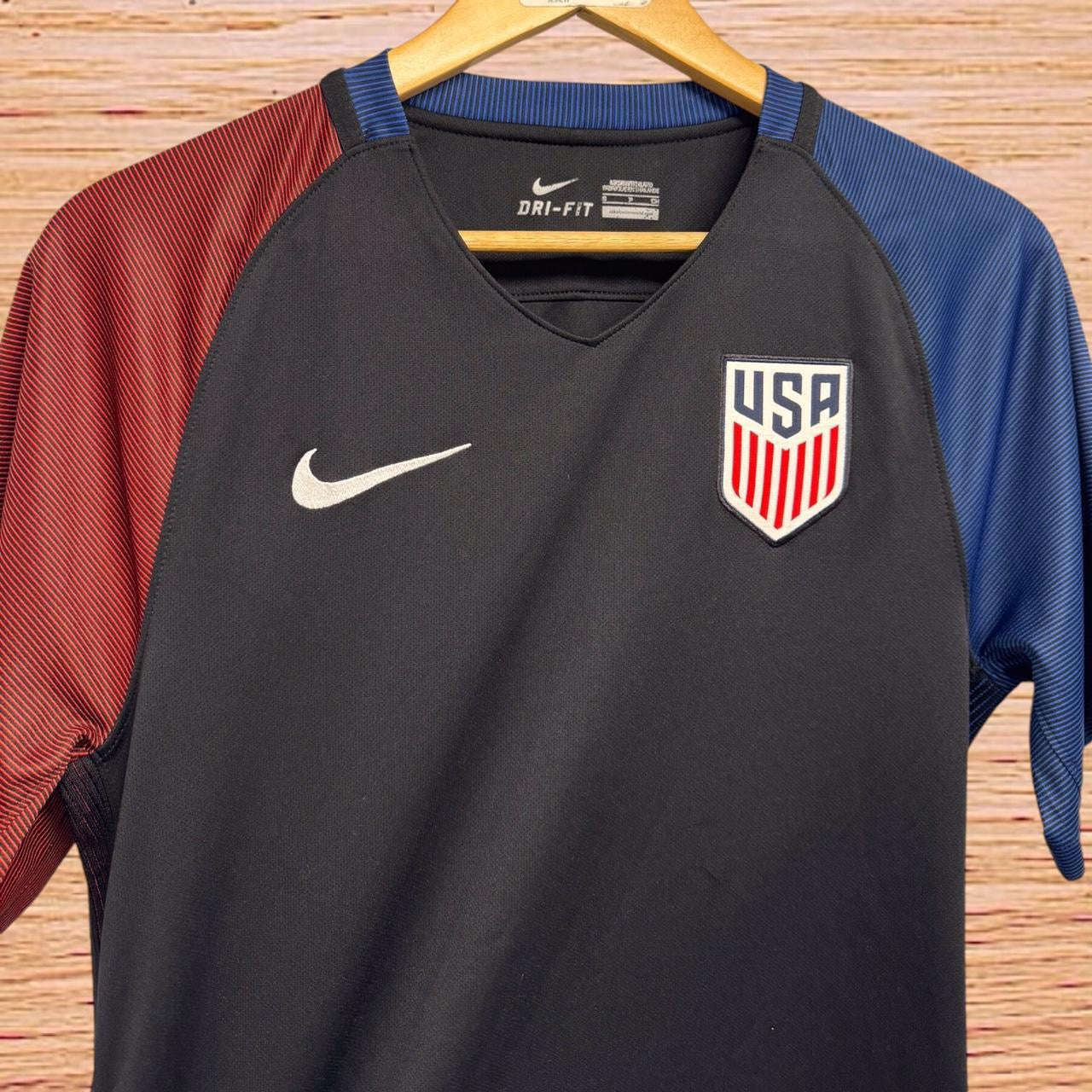 2016 USA Nike (Small)