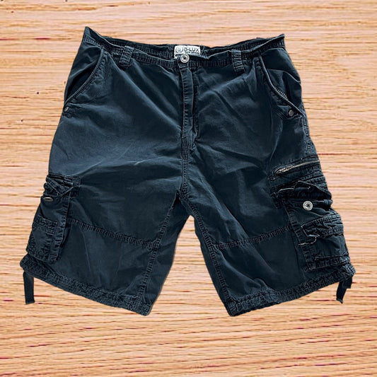 D-lux cargo shorts (36”)