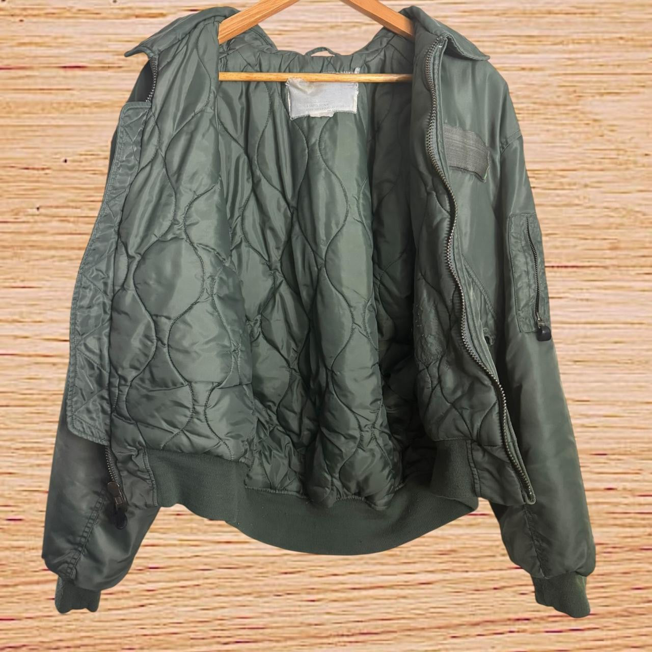 Rothco Ma-1 jacket (Large)