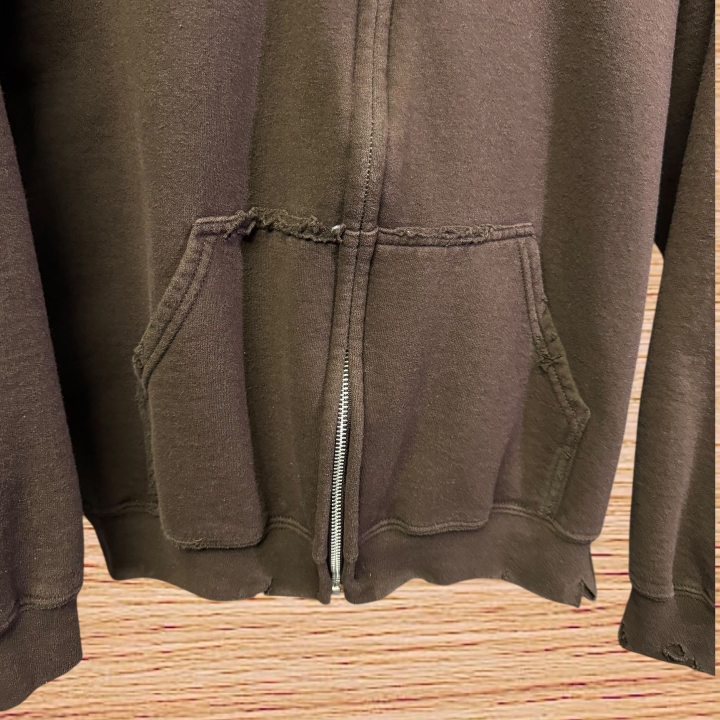 00s Gildan zip up (Large)