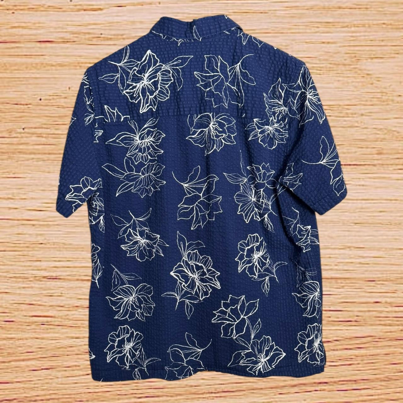 Gap textured shirt (Medium)