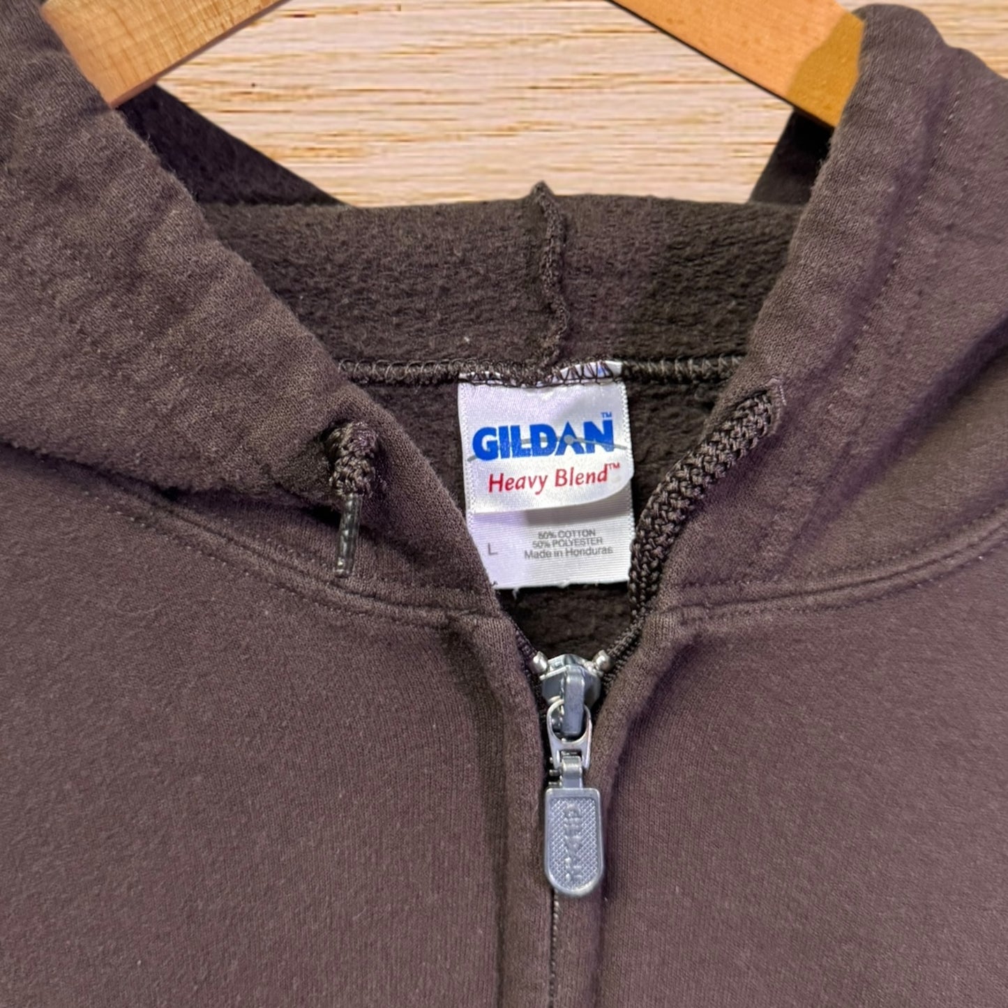 00s Gildan zip up (Large)