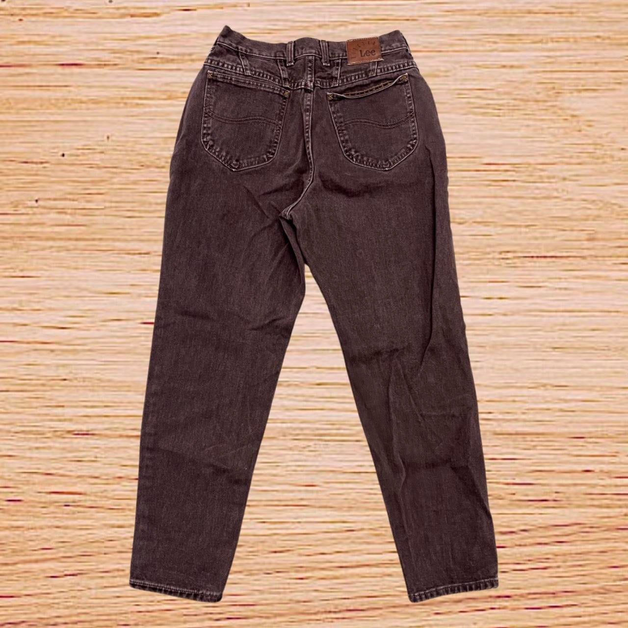 Women’s Lee riveted jeans (27x28)