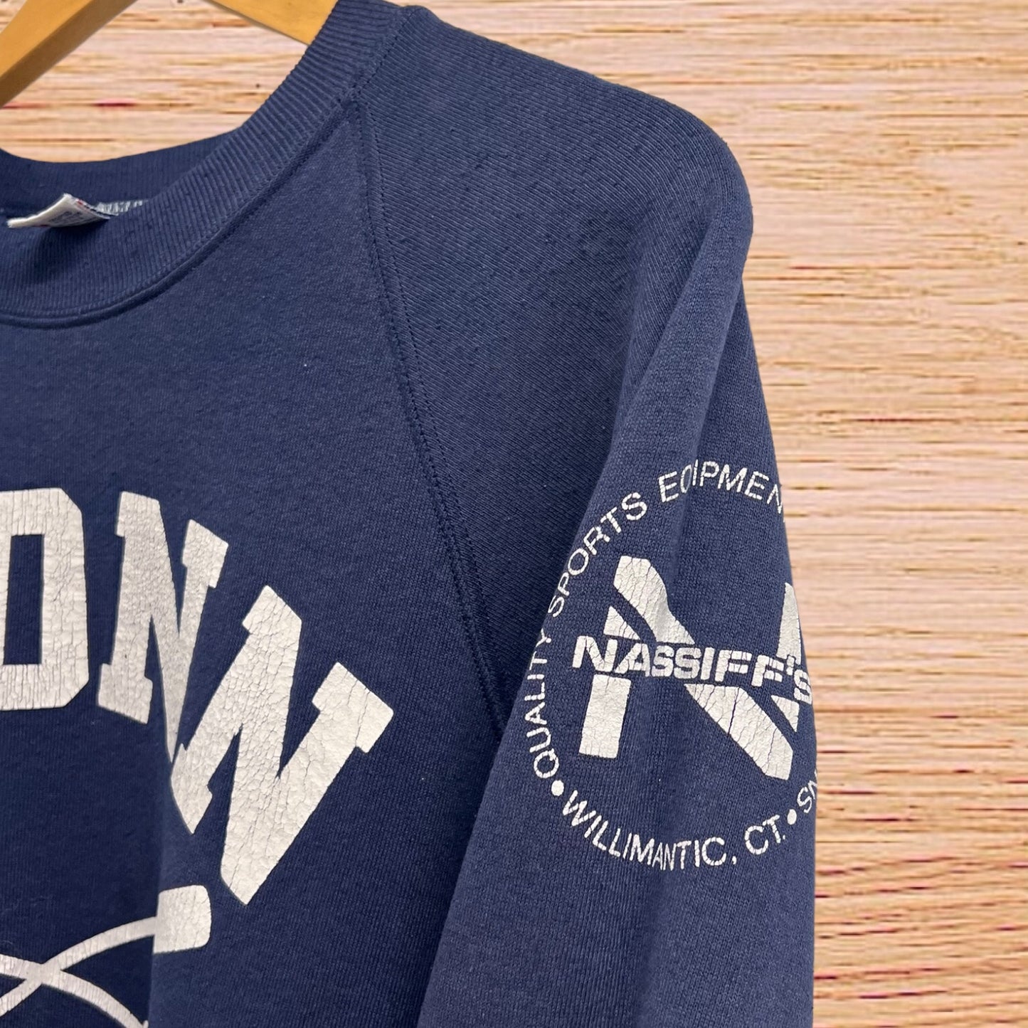 90s UConn lacrosse crewneck (Large)