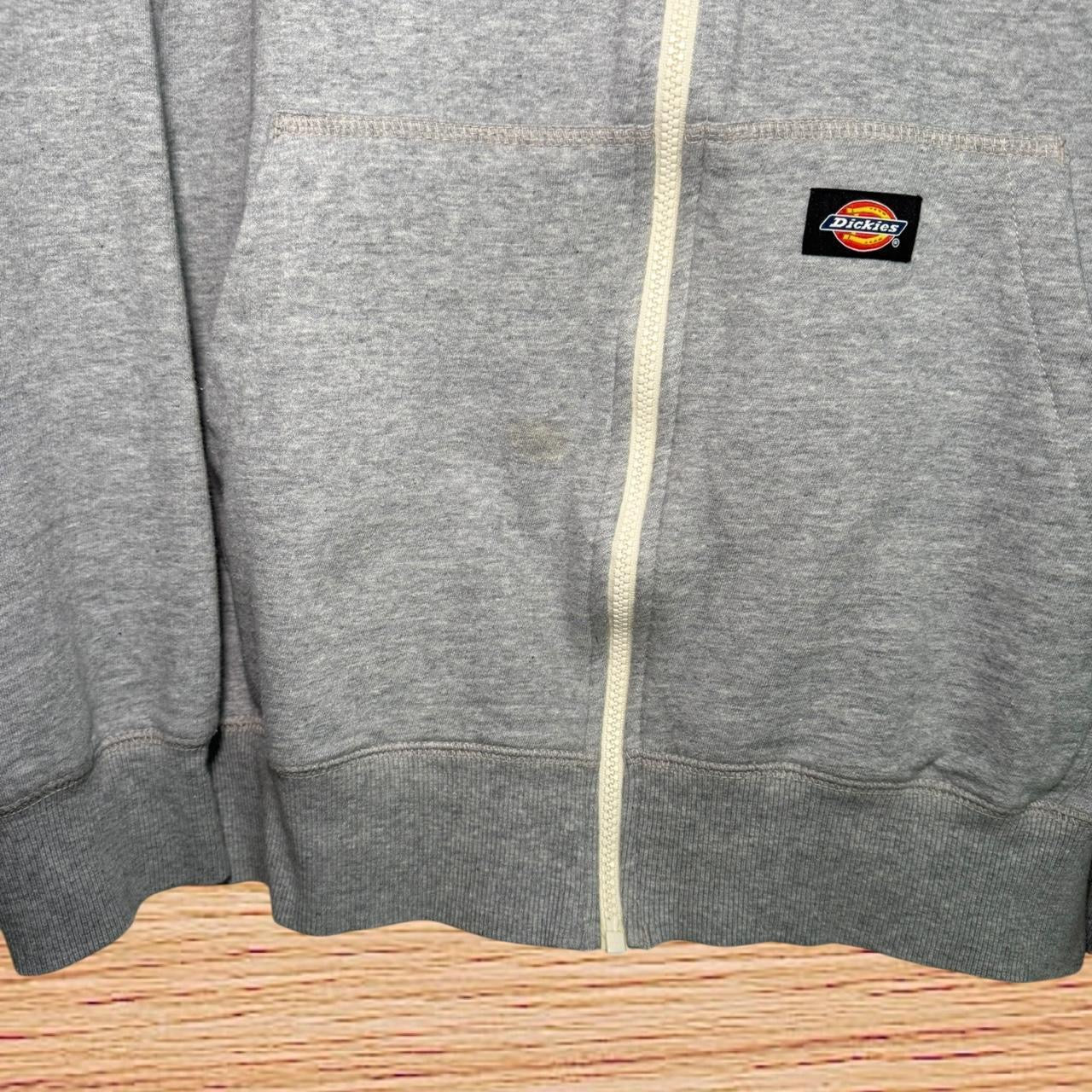 Dickies zip up hoodie (Medium)