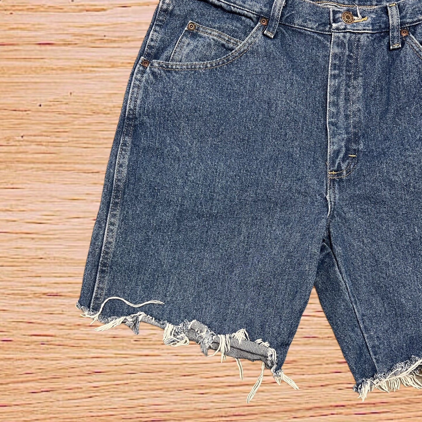 Wrangler jean shorts (34”)