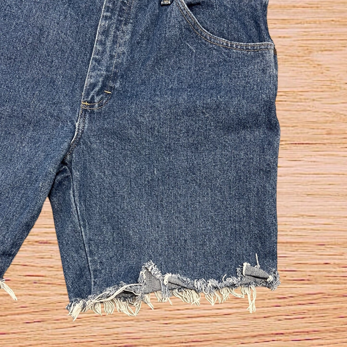 Wrangler jean shorts (34”)