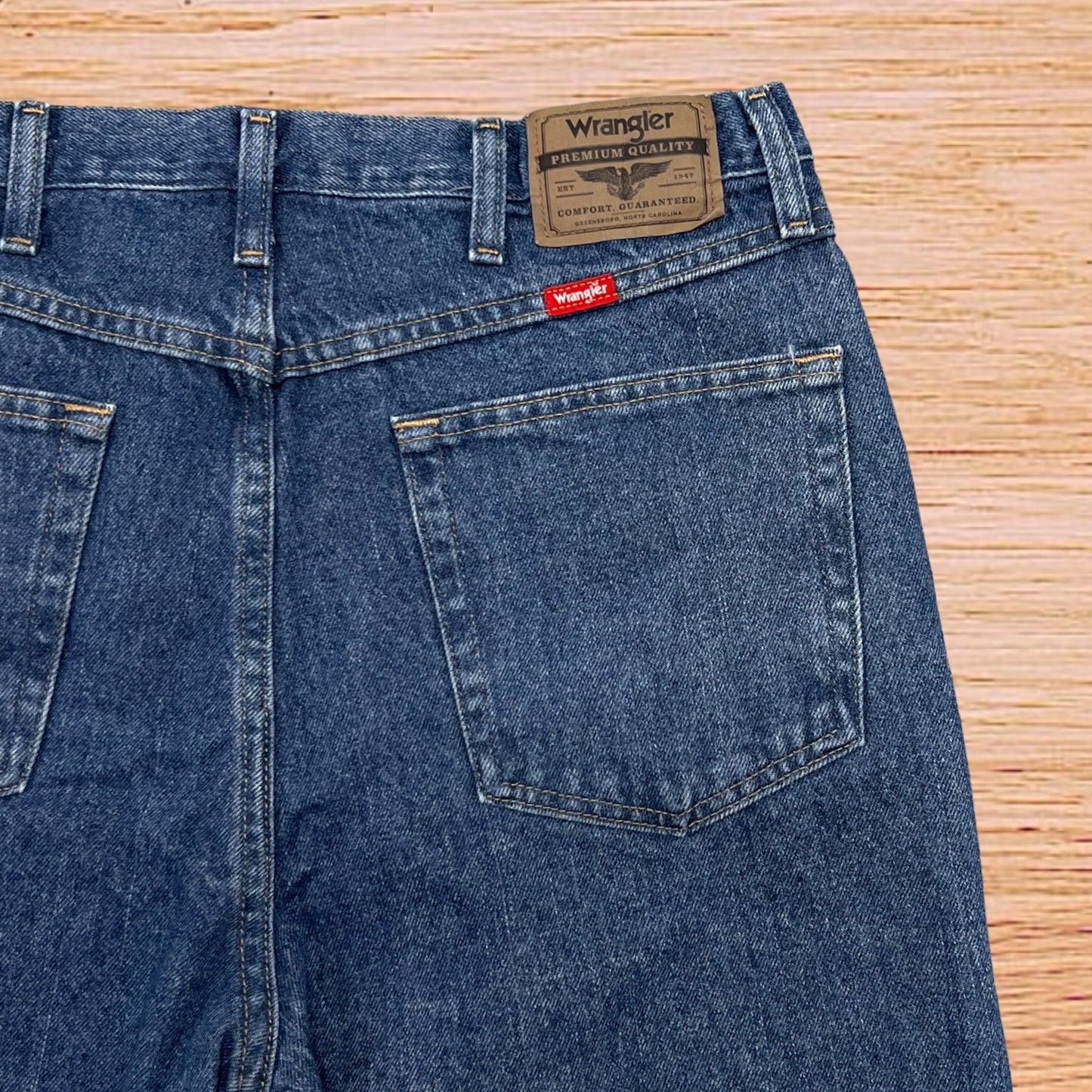 Wrangler jean shorts (34”)