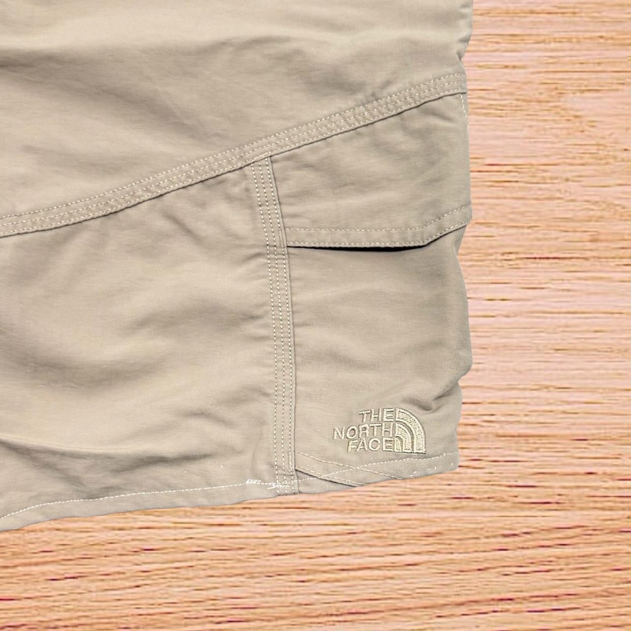 The North Face nylon shorts (33”)