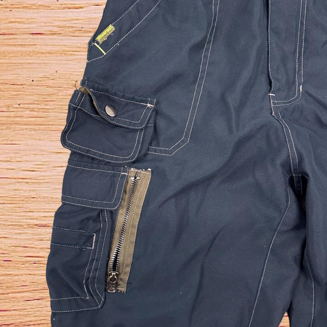 Wear first cargo pants (27x27)