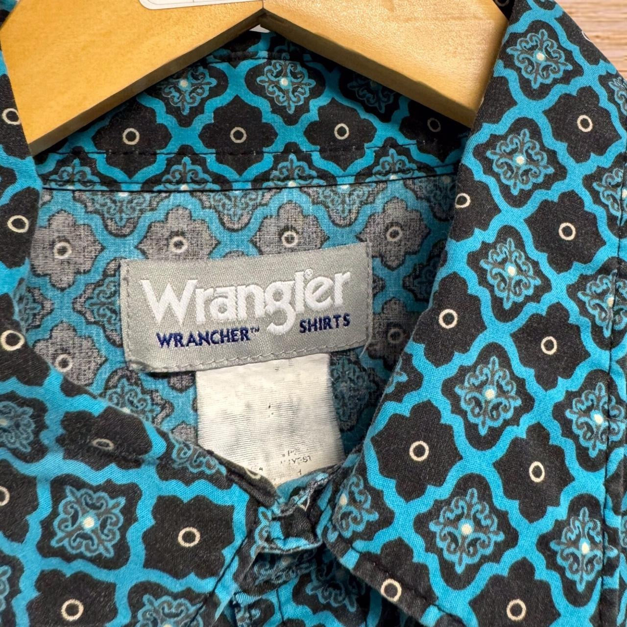 Wrangler pearl snap (XL)