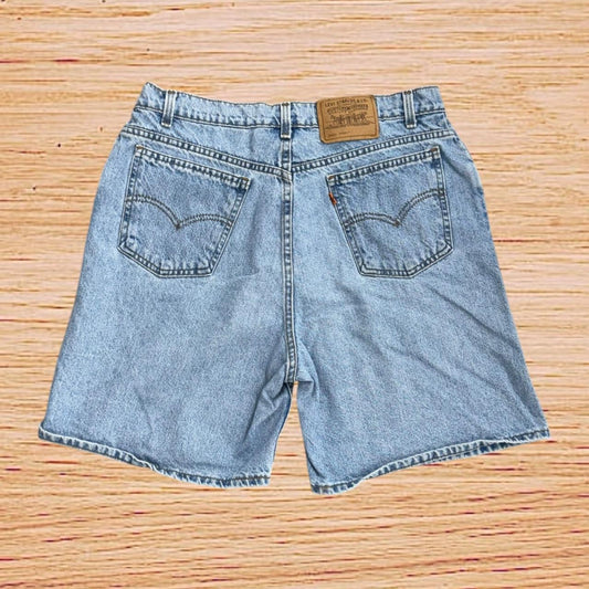 Levi’s jorts (33”)
