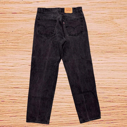 Levi’s 555 straight leg jeans (36x32)