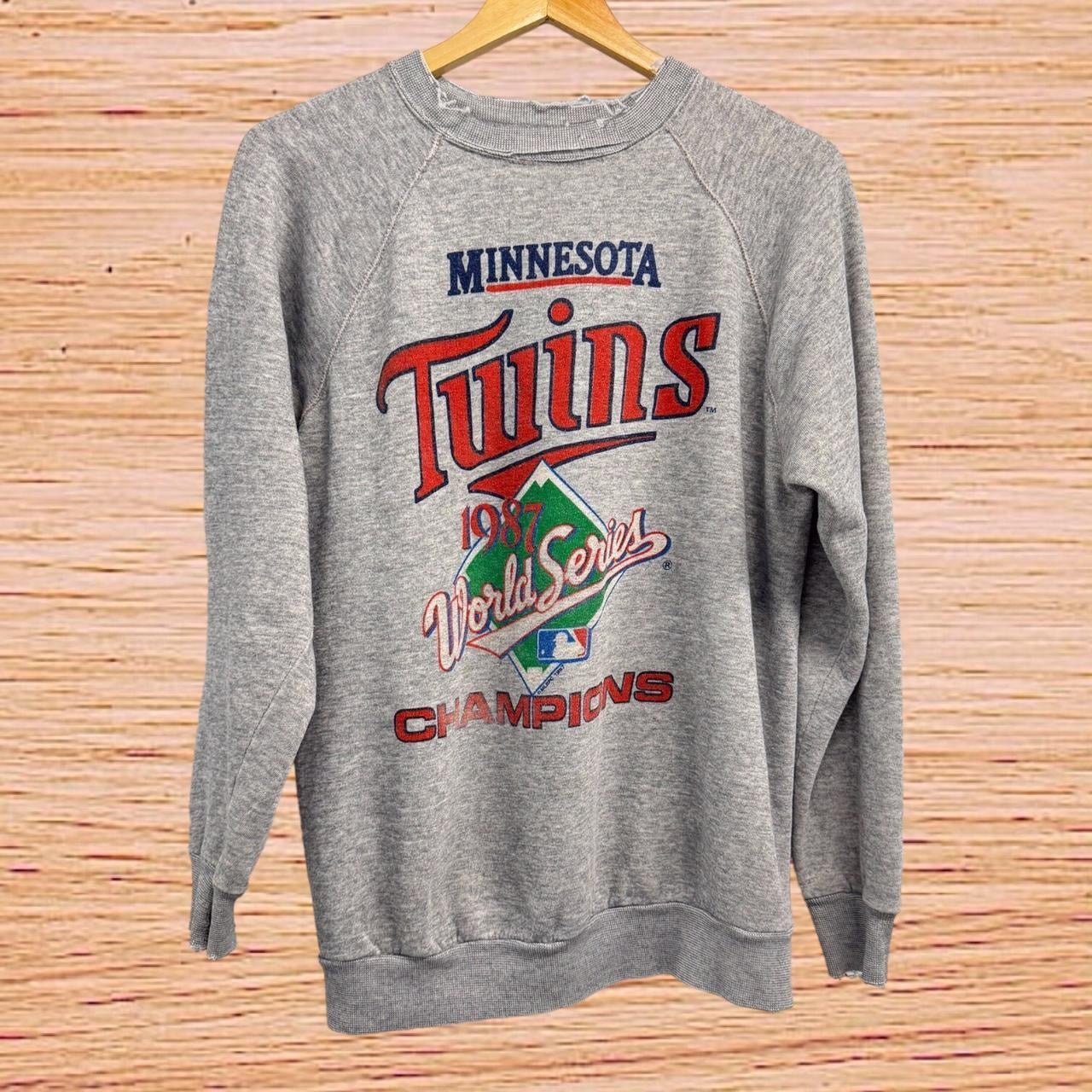 1987 Twins crewneck (Large)