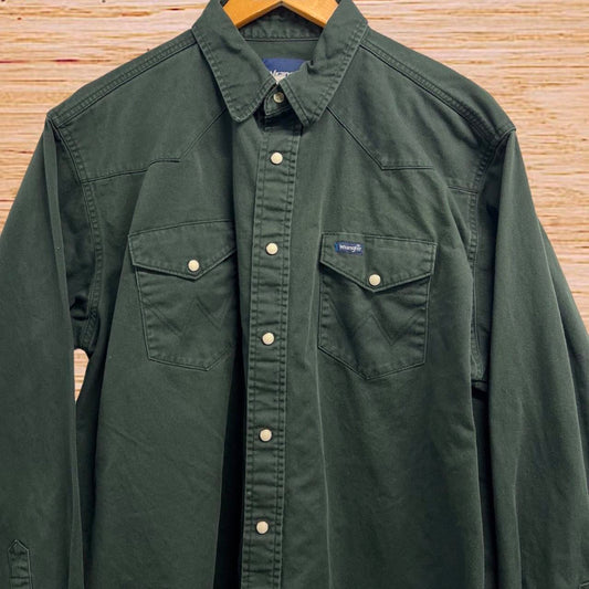 Wrangler pearl snap (XL)