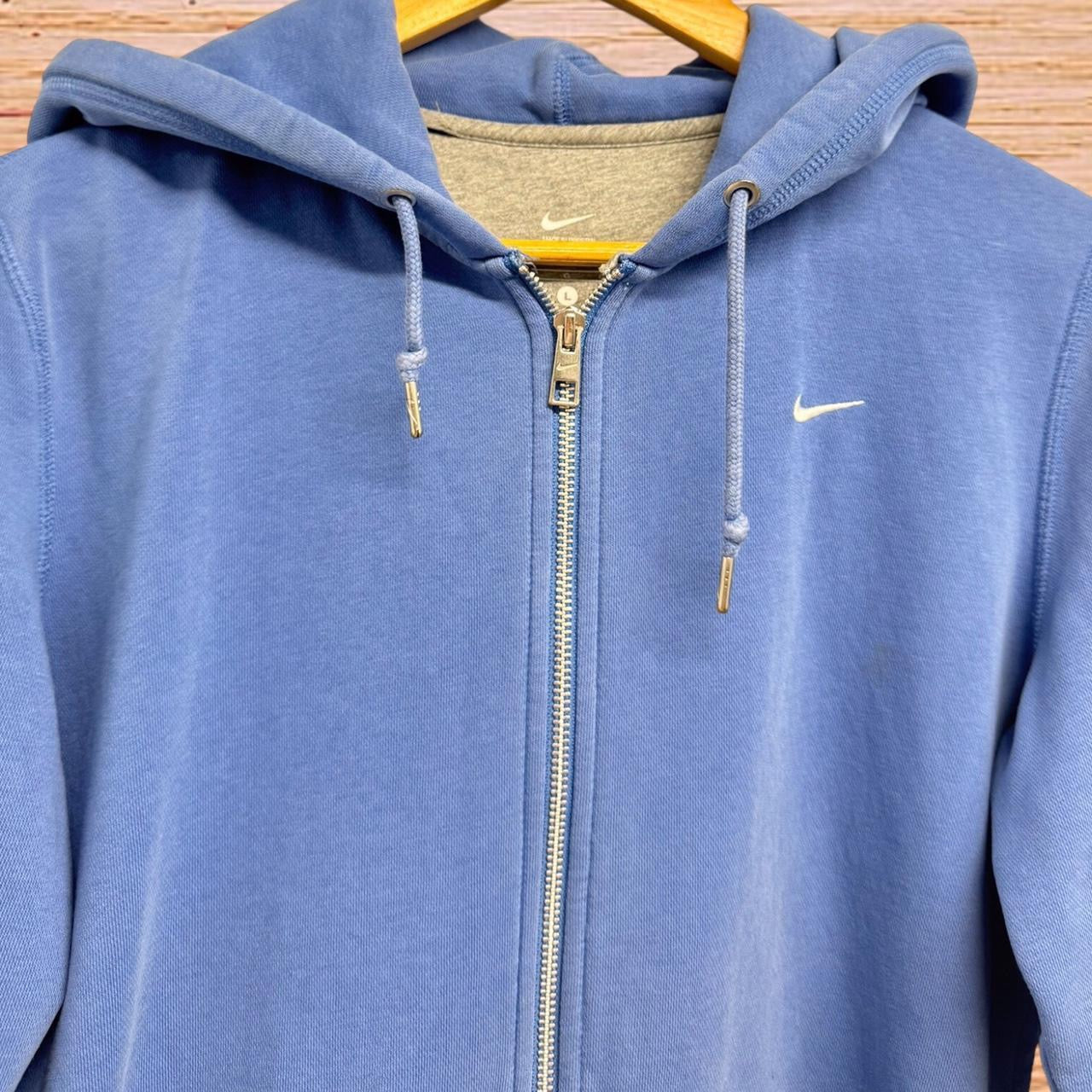 Nike zip up (Women’s Large)