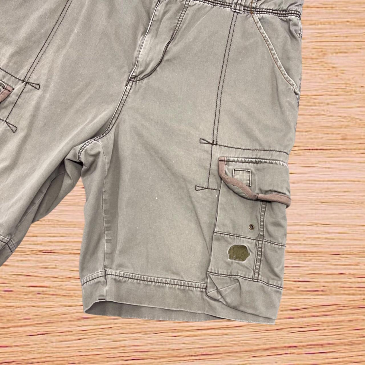 C7P cargo shorts (38”)