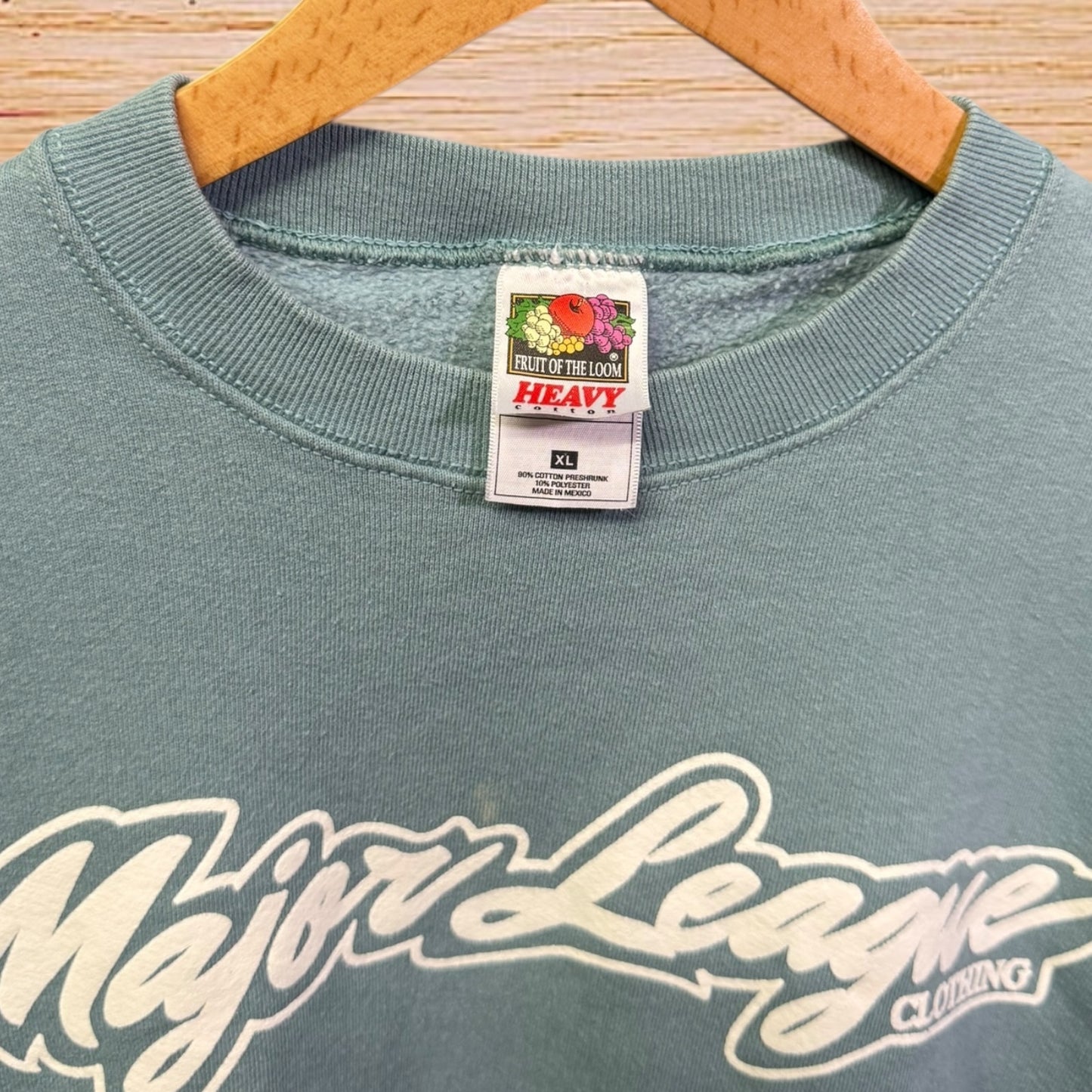 90s fruit of the loom crewneck (XL)